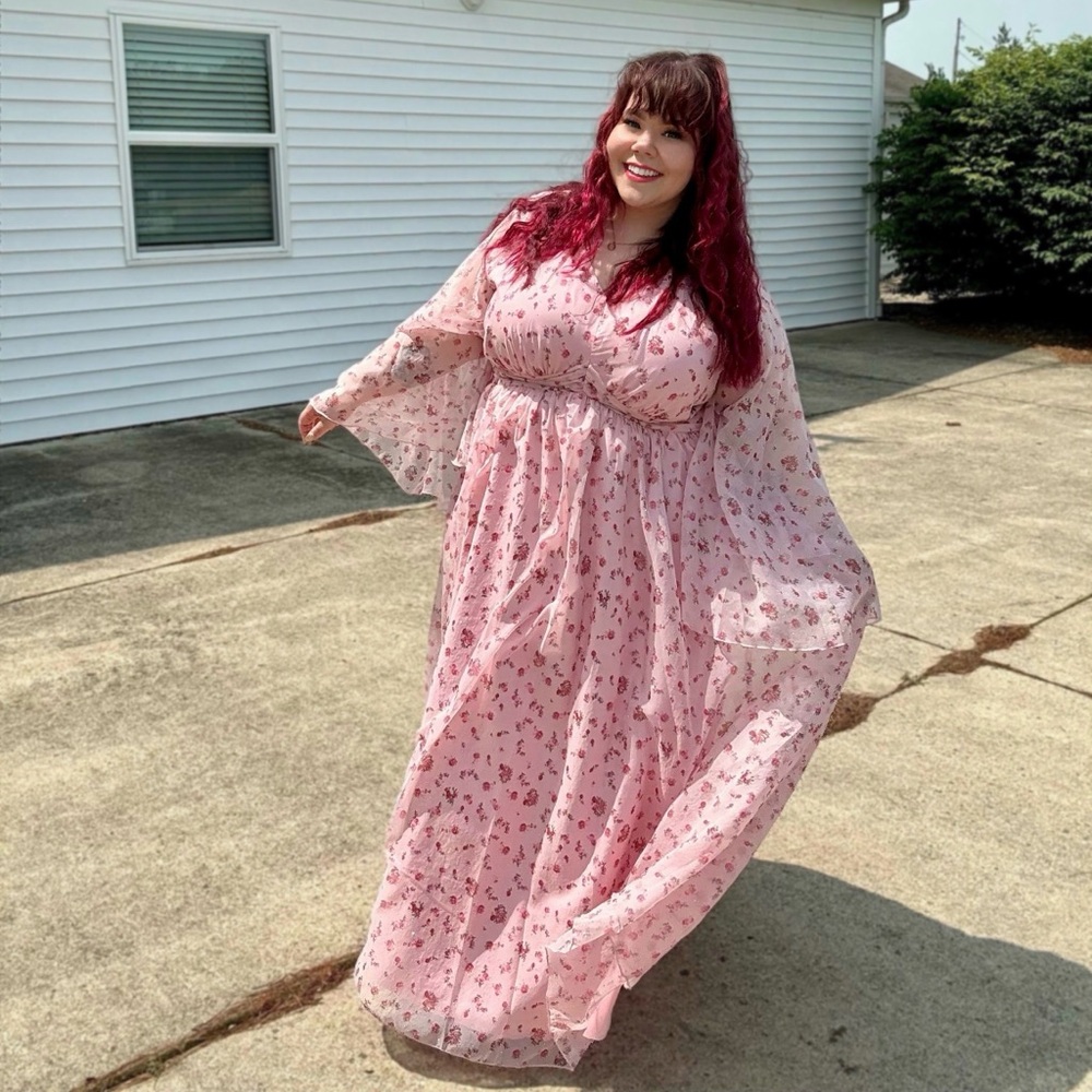 Meet your Posher, Elyssa